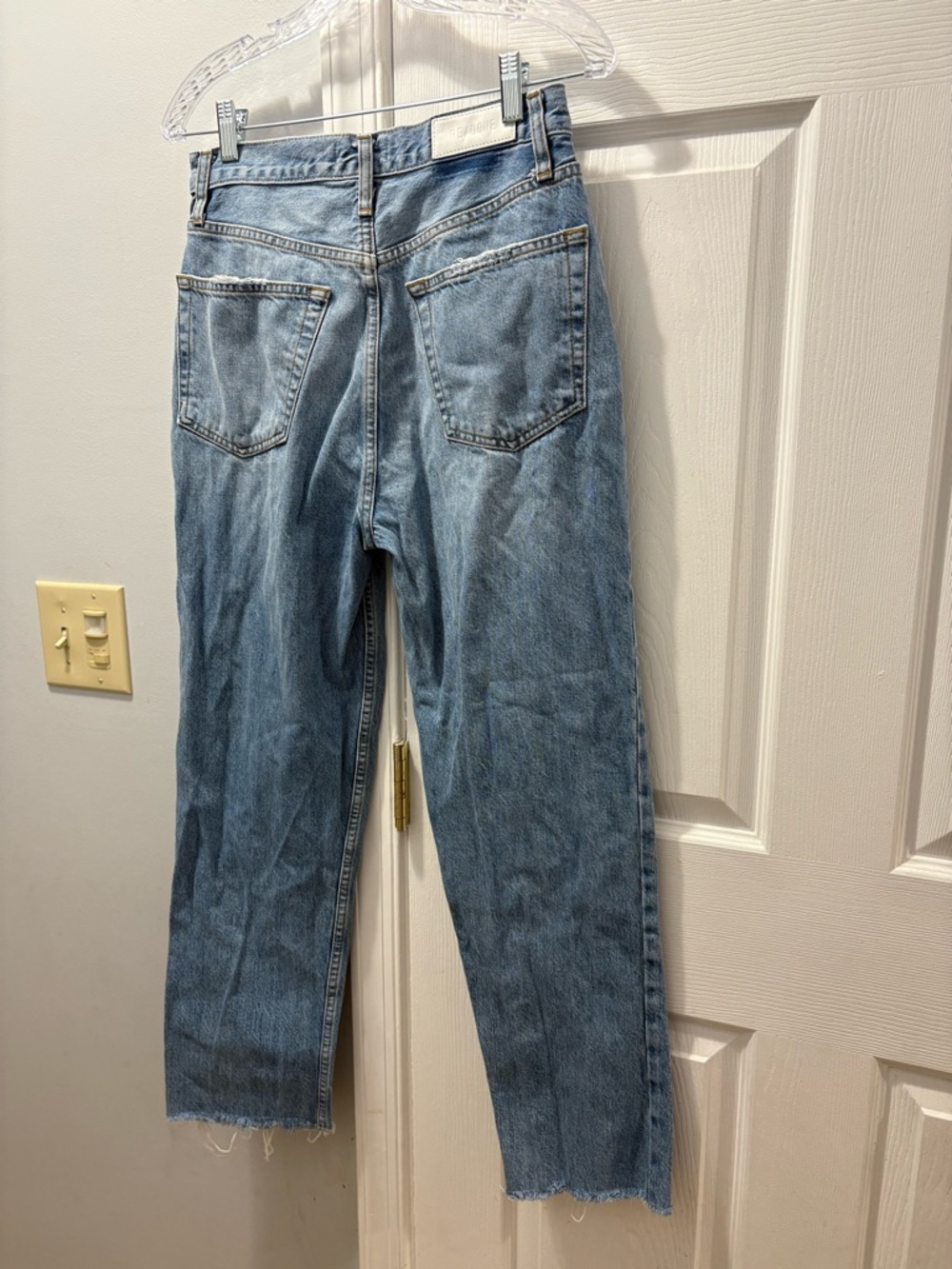 Re/Done Comfort Stretch High Rise Stove Pipe Jean Mid 70s Wash Size 28 - Picture 5 of 7